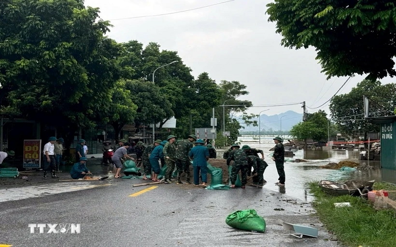 Hà Nội: Lãnh đạo huyện lên tiếng về thông tin "vỡ đê ở Ứng Hòa"