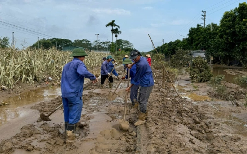 Nhiều tuyến đường sắt bị sạt lở, thiệt hại nặng do bão, lũ