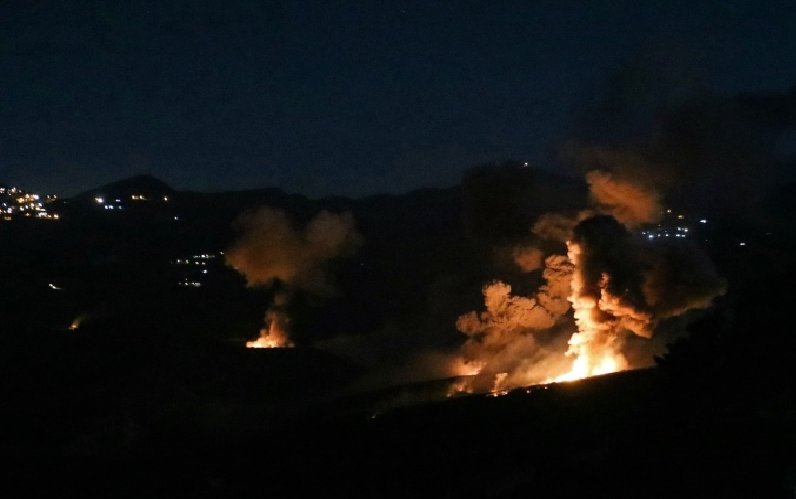 Israel không kích các cứ điểm của Hezbollah ở Lebanon