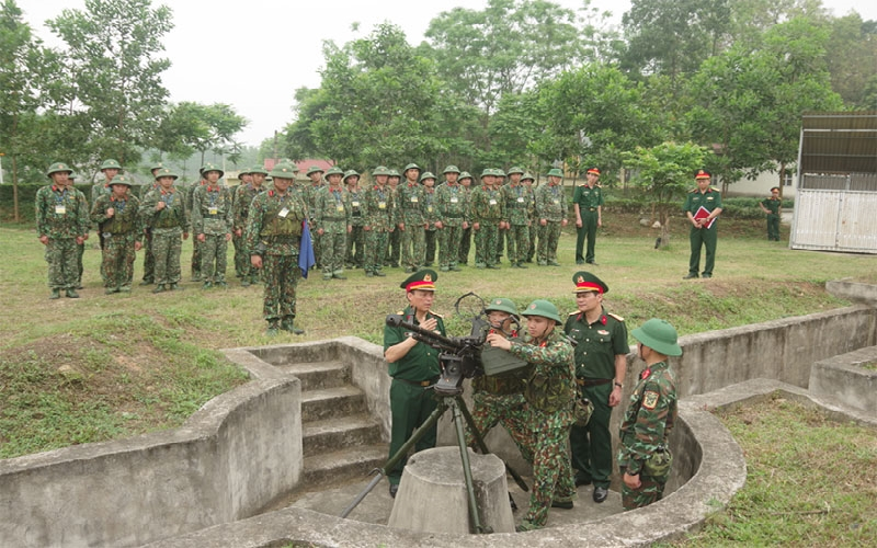 Nâng cao chất lượng giáo dục - đào tạo, bồi dưỡng kiến thức quốc phòng và an ninh