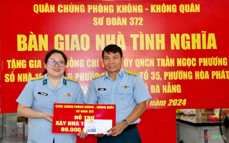 Sư đoàn 372 khánh thành và bàn giao “Nhà tình nghĩa”