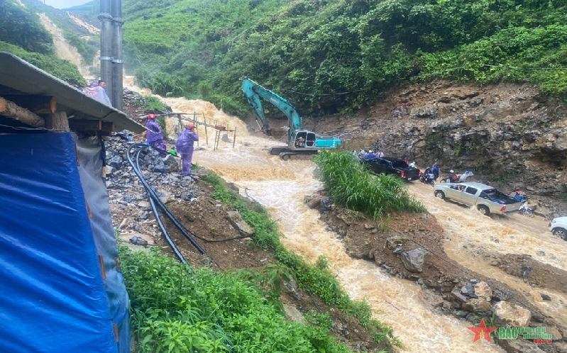 Cảnh báo lũ trên sông Thao và nguy cơ lũ quét, sạt lở đất ở 14 tỉnh