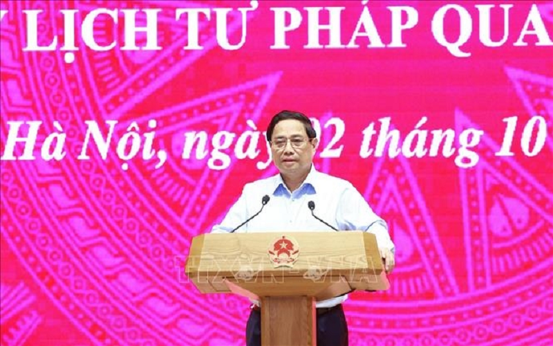 Thủ tướng Phạm Minh Chính chủ trì Hội nghị triển khai mở rộng Sổ sức khỏe điện tử và cấp Phiếu lý lịch tư pháp trên VNeID