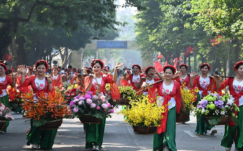 Vẹn tròn tin yêu!