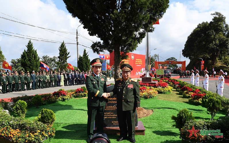 Giao lưu hữu nghị quốc phòng biên giới Việt Nam - Lào lần thứ hai chính thức bắt đầu