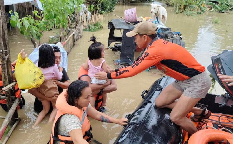 Bão Trà Mi gây nhiều thiệt hại về người tại Philippines