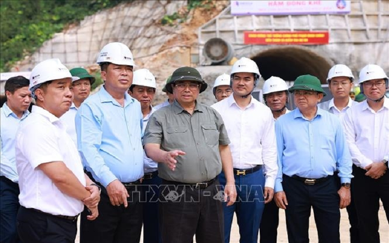 Thủ tướng Phạm Minh Chính: Thúc đẩy các dự án cao tốc, cửa khẩu thông minh tại Lạng Sơn, Cao Bằng