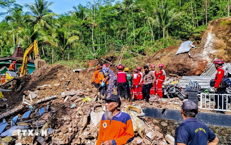 Indonesia: Lũ quét và lở đất khiến gần 20 người thiệt mạng