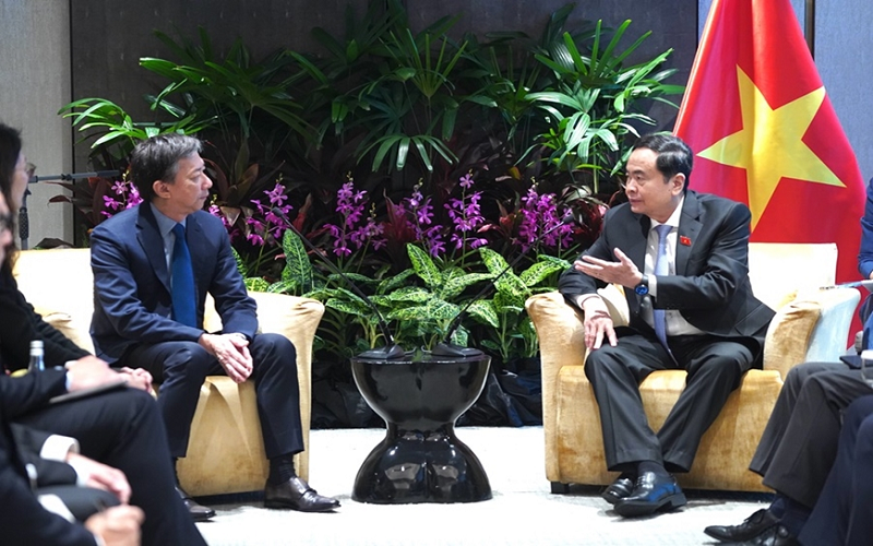 Chủ tịch Quốc hội Trần Thanh Mẫn tiếp lãnh đạo một số tập đoàn của Singapore