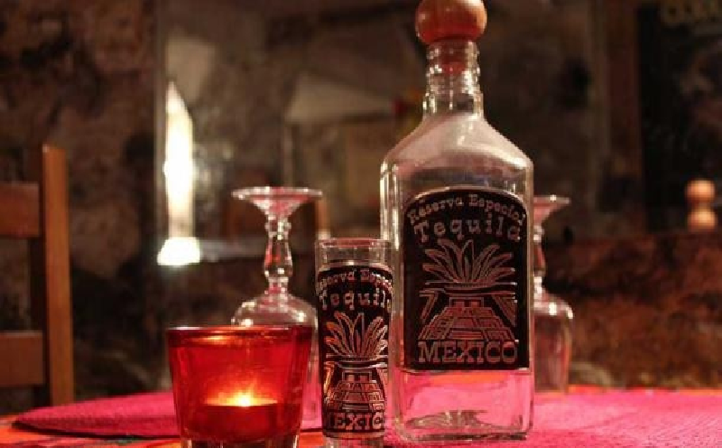 Ngành xuất khẩu rượu tequila của Mexico gặp khó