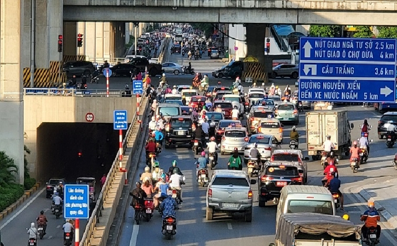 Điều chỉnh giao thông nút giao Khuất Duy Tiến - Nguyễn Trãi - Nguyễn Xiển