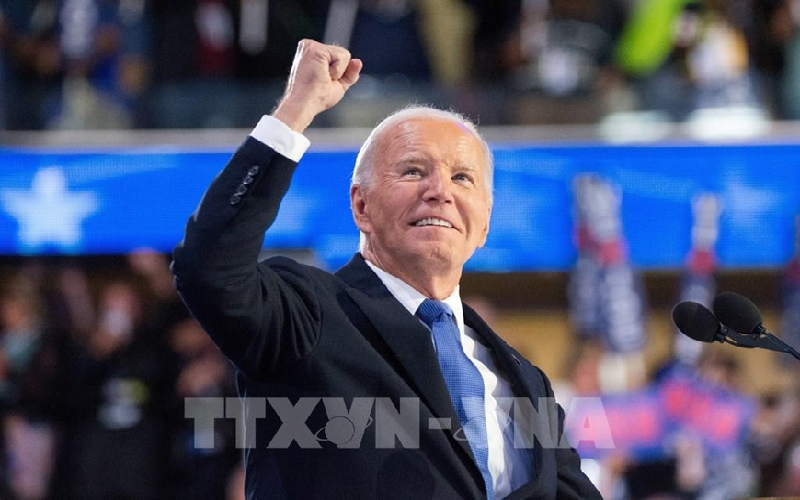 Cựu Tổng thống Joe Biden hợp tác với công ty giải trí ở Hollywood