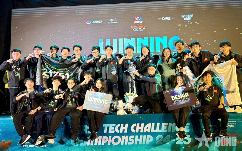 GreenAms Robotics Team vô địch FIRST Tech Challenge 2025