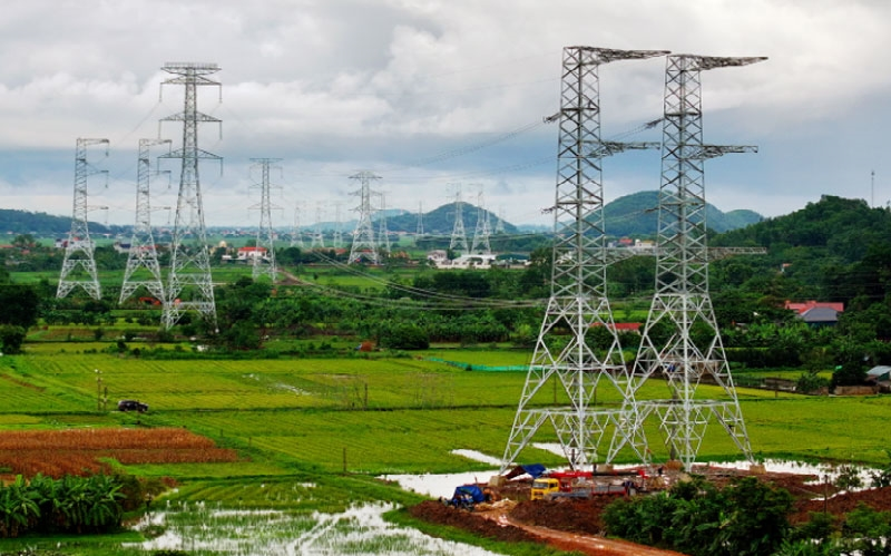 Cấp tốc hoàn thành đường dây 500kV Lào Cai - Vĩnh Yên