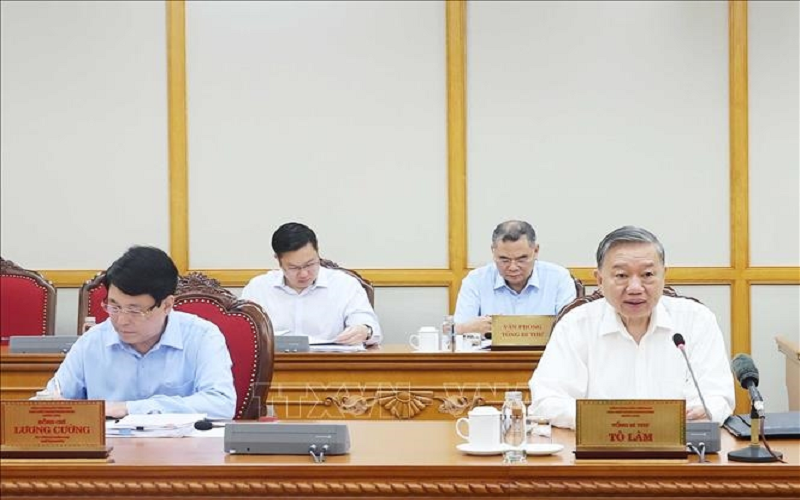 Tổng Bí thư Tô Lâm chủ trì cuộc họp cho ý kiến về tiến độ sắp xếp tổ chức bộ máy và đơn vị hành chính các cấp