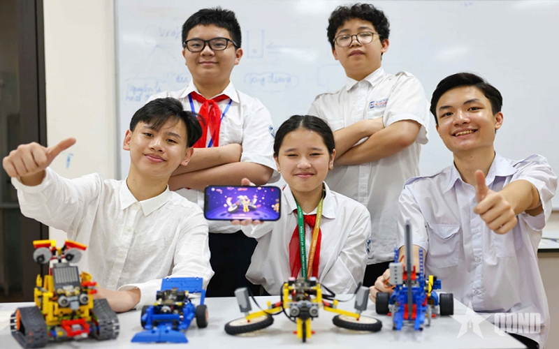 Học sinh Hà Nội thắng lớn tại SV Startup 2025