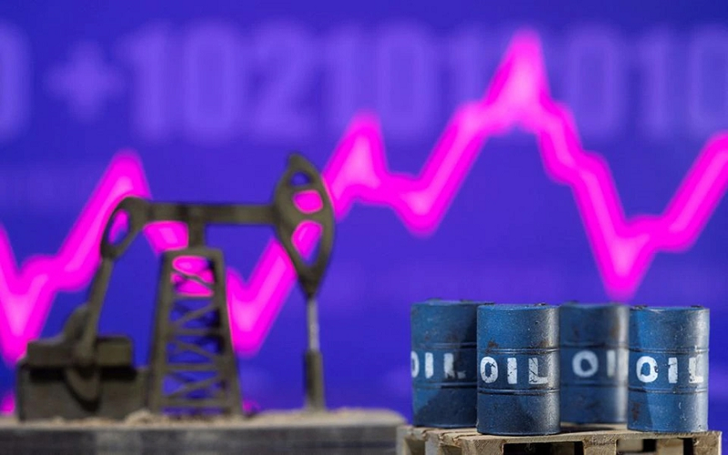 Giá xăng dầu hôm nay (7-5): Tăng tốc