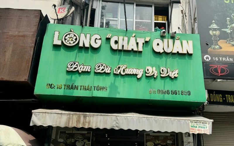 Hà Nội: Kiểm tra đột xuất quán 'Lòng xe điếu' sau video gây xôn xao mạng xã hội