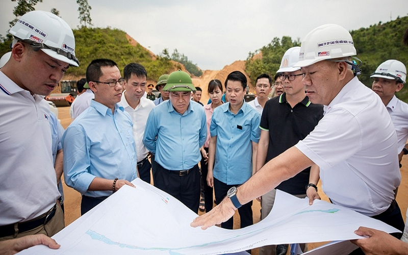 Đẩy nhanh tiến độ cao tốc Hữu Nghị - Chi Lăng