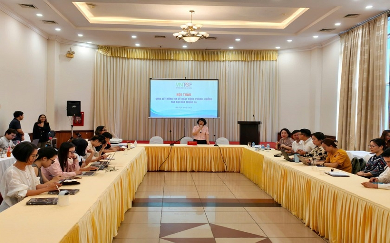 Tăng thuế thuốc lá để bảo vệ sức khỏe người dân