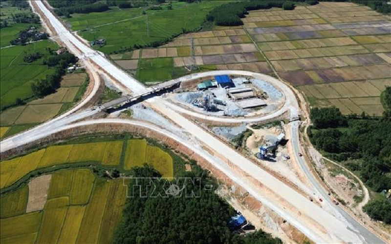 Thủ tướng Chính phủ yêu cầu đẩy nhanh tiến độ phân bổ, giải ngân vốn đầu tư công năm 2025