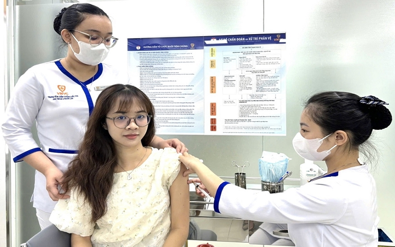 Hà Nội tăng cường phòng, chống dịch bệnh khi thời tiết giao mùa