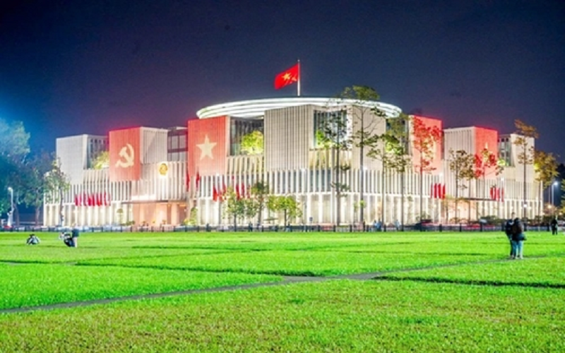 Chuyên gia cao cấp tại cơ quan của Đảng, Nhà nước được hưởng hệ số lương 10,0 và chế độ tương đương Bộ trưởng
