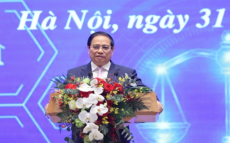 Thủ tướng Phạm Minh Chính: Cổng Pháp luật quốc gia phải thực sự là công cụ hữu ích của người người, nhà nhà