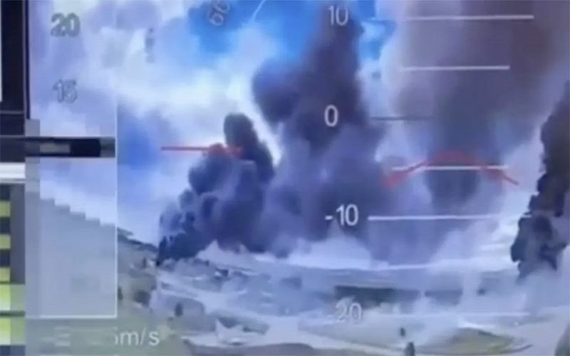 Ukraine bất ngờ tấn công UAV quy mô lớn vào Nga