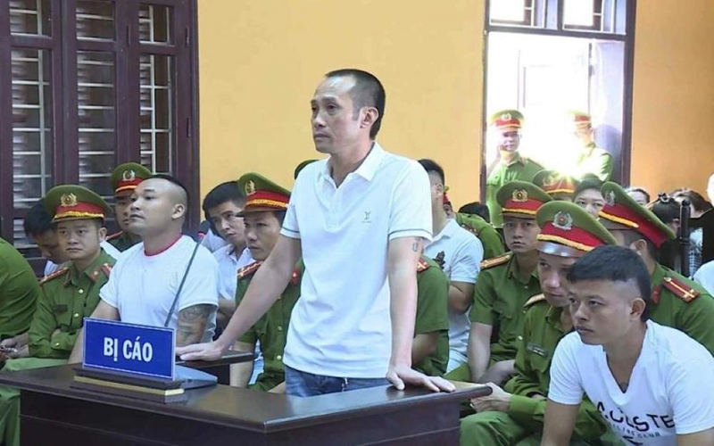 Khởi tố Tuấn “thần đèn”