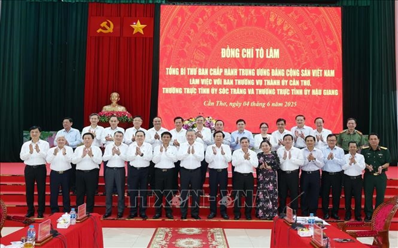 Tổng Bí thư Tô Lâm: Cần Thơ sau hợp nhất cần nhanh chóng xác lập vai trò là cực tăng trưởng năng động