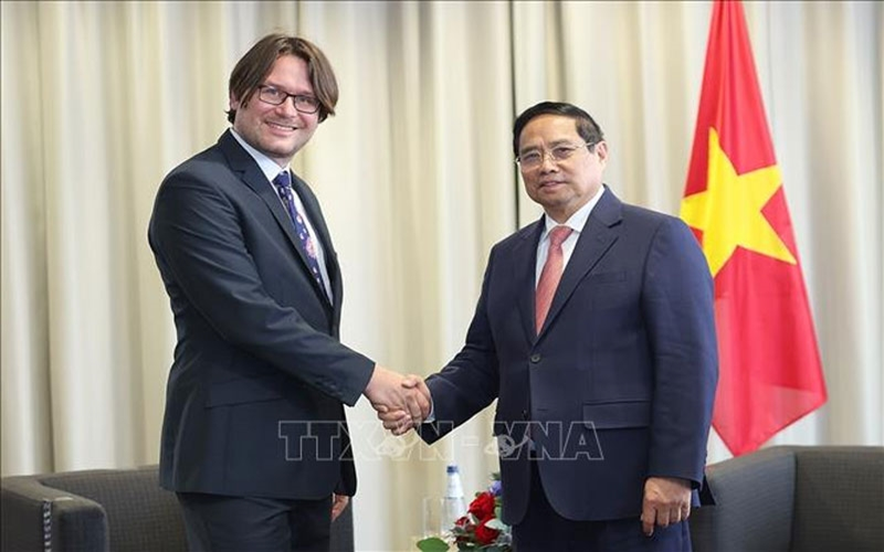 Thủ tướng Phạm Minh Chính làm việc với các doanh nghiệp Estonia thúc đẩy triển khai các dự án tại Việt Nam