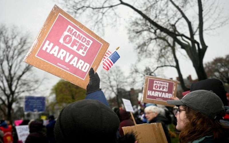 Mỹ: Đại học Harvard mở rộng đơn kiện chính quyền Tổng thống Donald Trump
