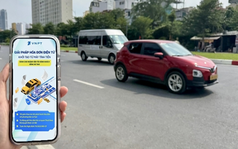 Từ 1-6-2025, taxi phải lập hóa đơn điện tử ngay khi kết thúc chuyến đi