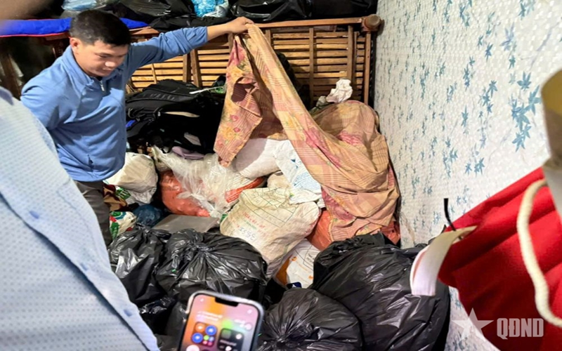 Quảng Ngãi: Bắt giữ 2 đối tượng vận chuyển, tàng trữ trái phép hơn 1,3 tấn thuốc nổ