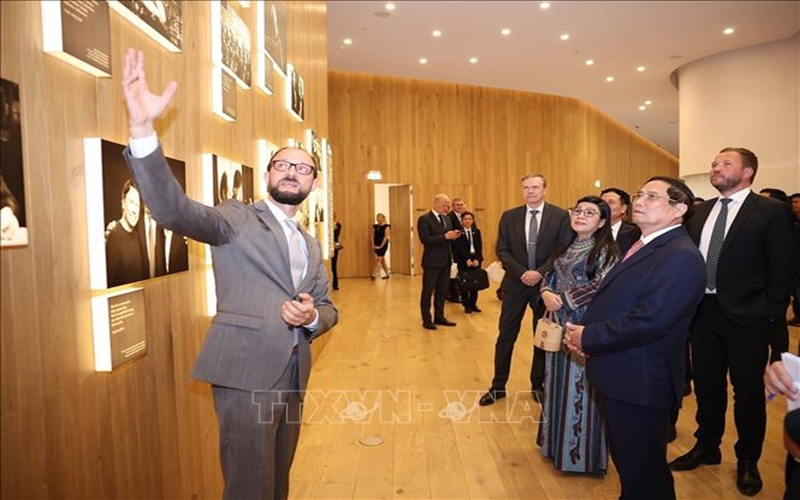 Thủ tướng Phạm Minh Chính thăm không gian văn hóa mang tên nhà soạn nhạc nổi tiếng Estonia Arvo Pärt