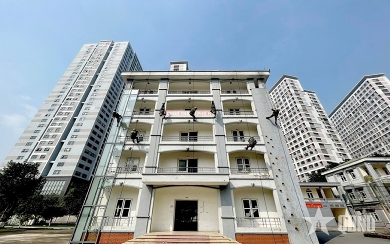 Bộ Quốc phòng đề xuất lương hưu vượt trội với quân nhân làm công việc đặc biệt đặc thù