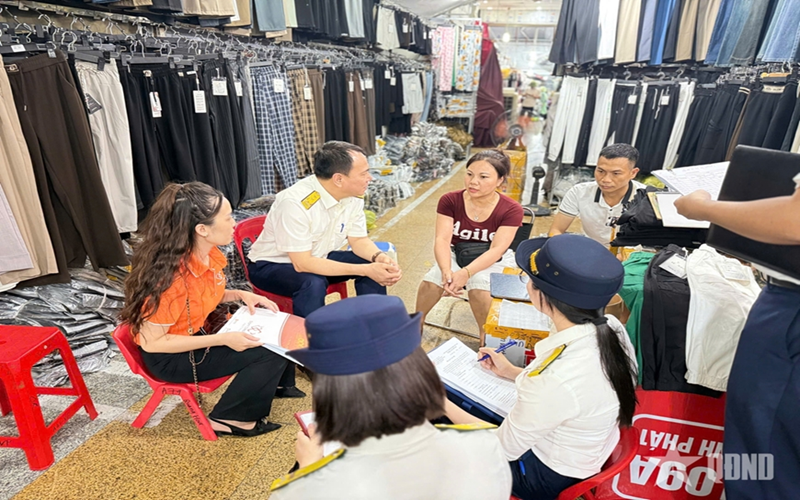 Hàng loạt tiểu thương đóng cửa, dừng kinh doanh: Vì sao?-Bài 3: Không thể chủ quan, nóng vội (Tiếp theo và hết)