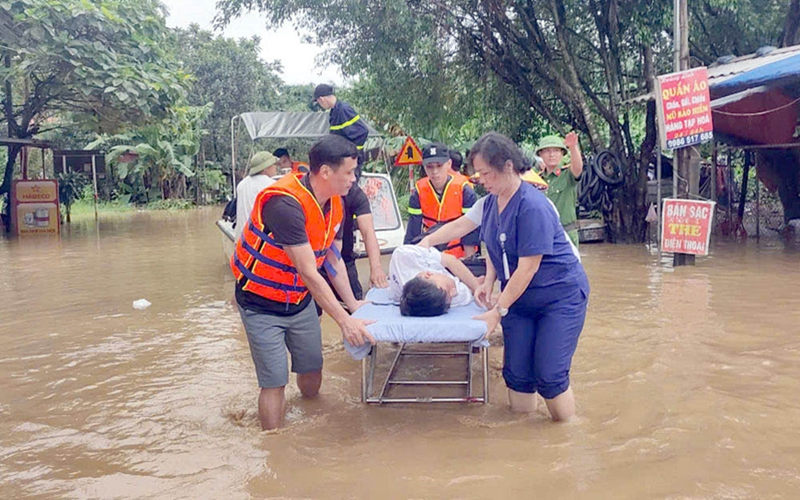 Tăng cường phòng, chống dịch bệnh trong và sau lụt bão, mưa lũ
