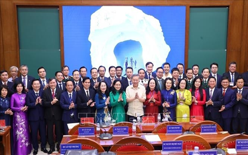 Tổng Bí thư Tô Lâm: Xây dựng đội ngũ cán bộ đủ năng lực đưa đất nước bước vào kỷ nguyên mới