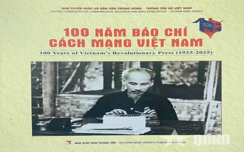 Kết nối văn hóa đọc: Trăm năm báo chí cách mạng qua những bức ảnh quý giá