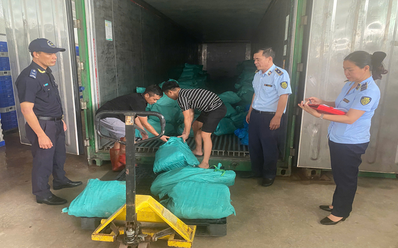 Quảng Ninh quyết liệt đẩy lùi buôn lậu, gian lận thương mại và hàng giả