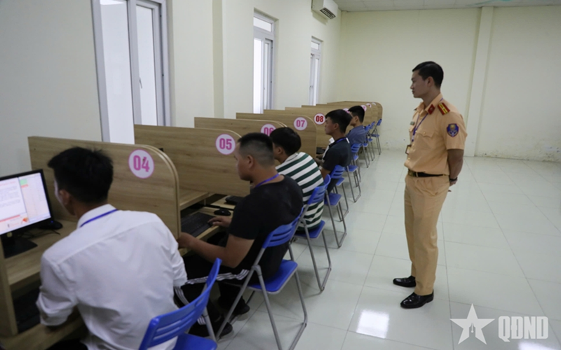 Hà Nội khai mạc kỳ sát hạch cấp giấy phép lái xe ô tô