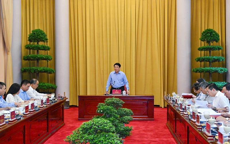 Chủ tịch nước làm việc với Văn phòng Chủ tịch nước về triển khai một số nhiệm vụ trọng tâm