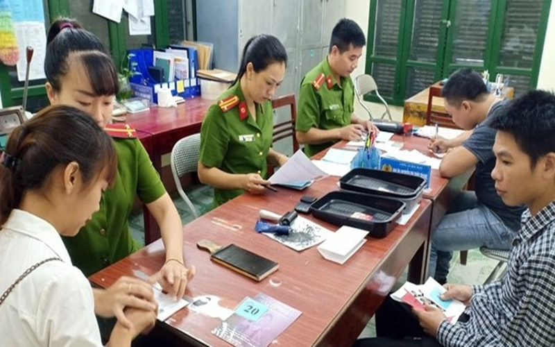 Ban hành quyết định sắp xếp lại Công an cấp tỉnh, cấp xã