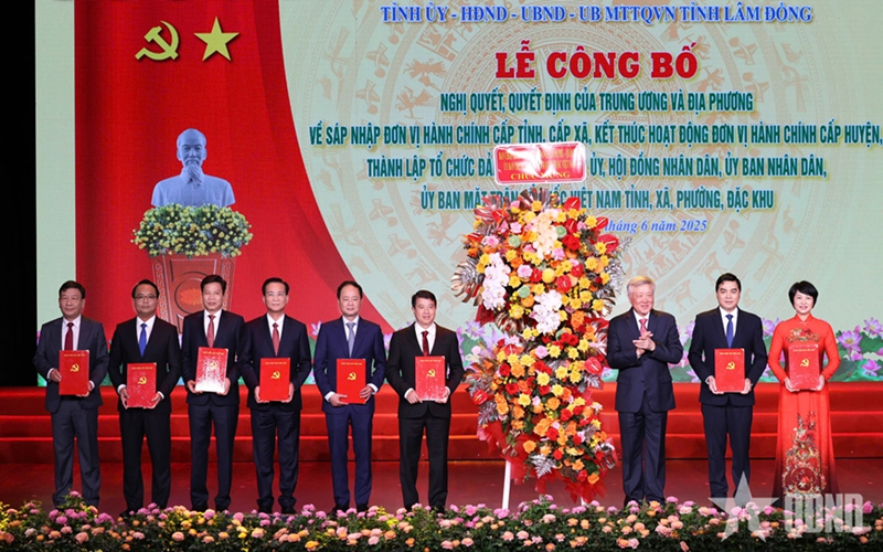 Thành lập tỉnh Lâm Đồng mới có diện tích tự nhiên lớn nhất cả nước