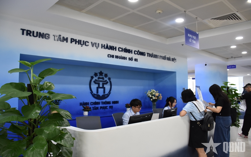 Ngày đầu vận hành chính quyền địa phương hai cấp ở Hà Nội: Bảo đảm thuận tiện cho người dân, doanh nghiệp