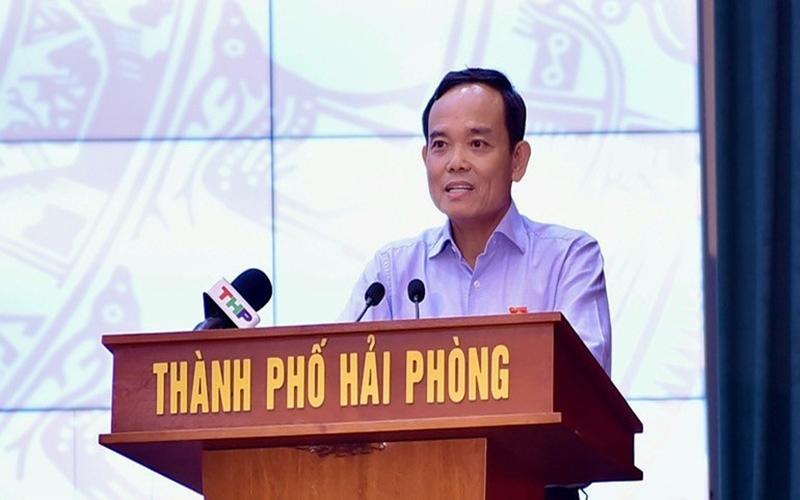 Trưởng ban Chính sách, chiến lược Trung ương Trần Lưu Quang tiếp xúc cử tri TP Hải Phòng