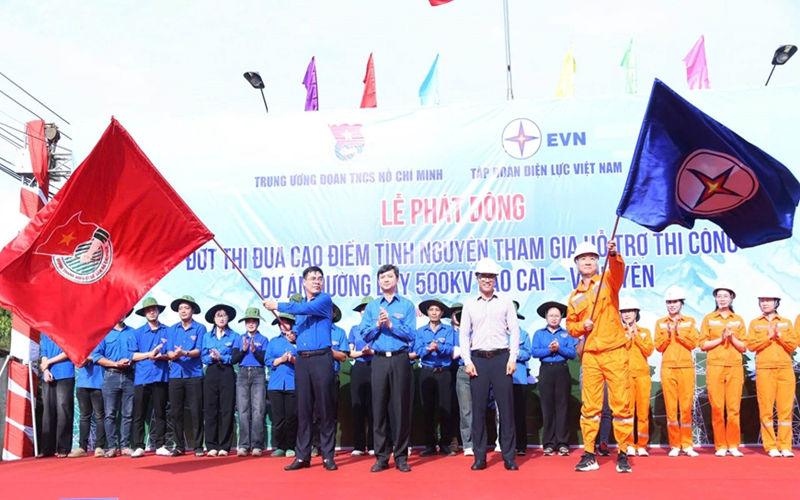 Tích cực hỗ trợ thi công Dự án đường dây 500kV Lào Cai - Vĩnh Yên