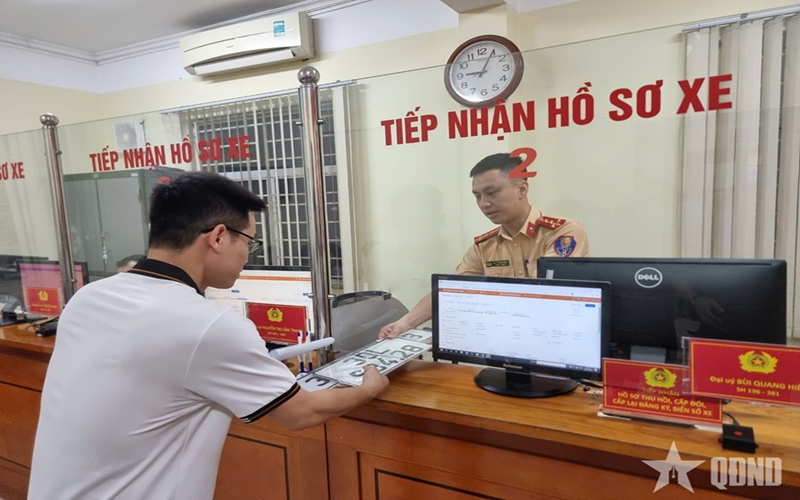 Các bước chuyển quyền sở hữu điện tử phục vụ sang tên xe trên Cổng dịch vụ công Bộ Công an